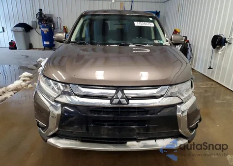 2018 Mitsubishi Outlander Se z USA, uszkodzony, nr VIN JA4AZ3A32JZ043573